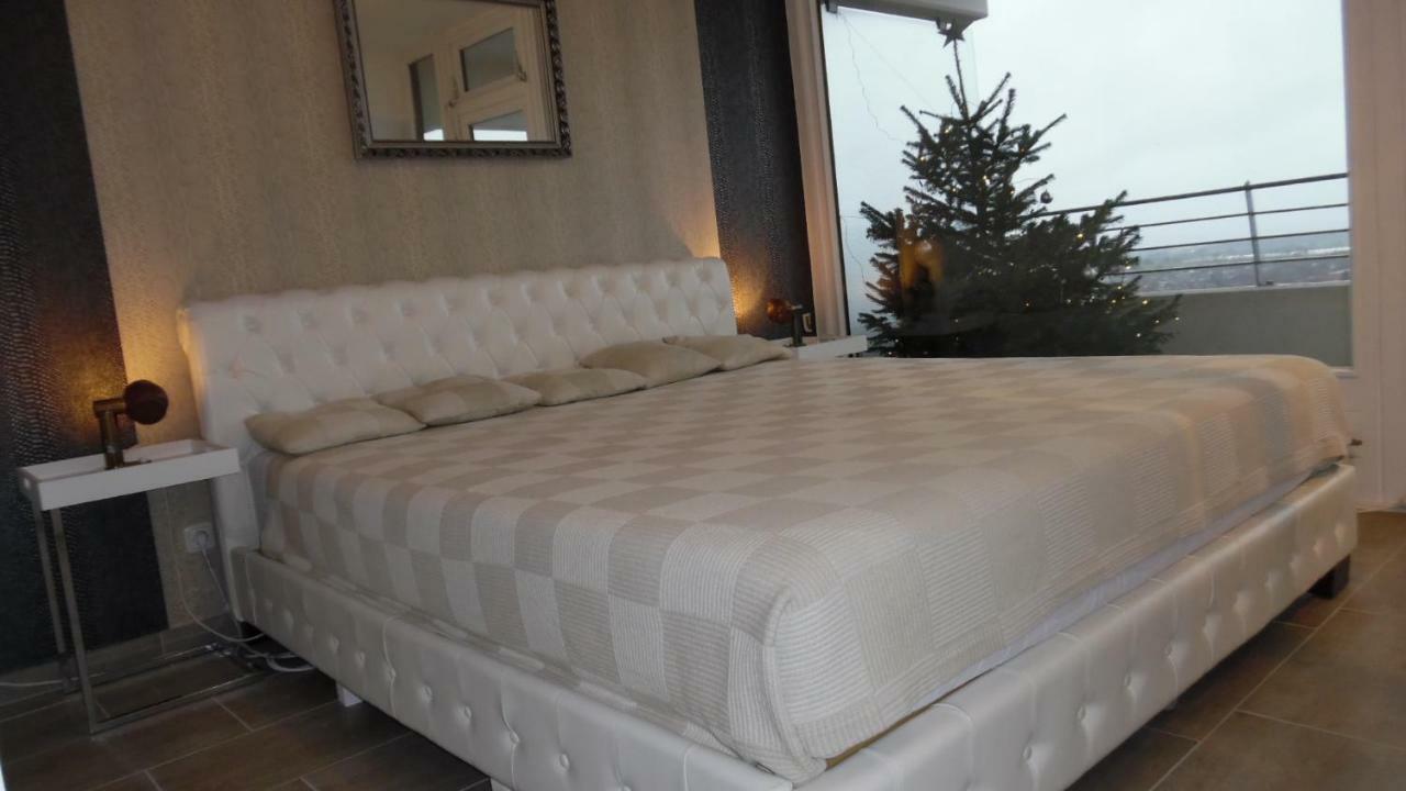 Luxussuite 1a Meerblick, Maritim Residenz, 22er Stock, Modernes Styling, Am Apartment *