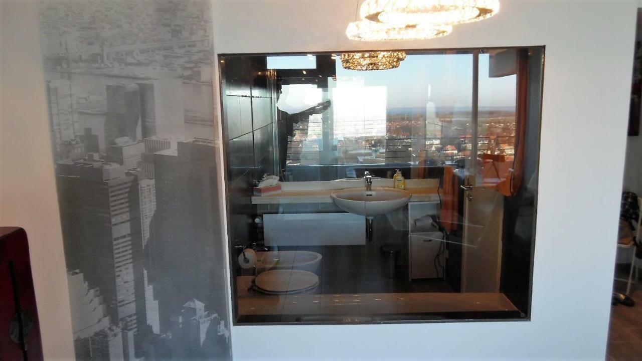Apartment Luxussuite 1a Meerblick, Maritim Residenz, 22er Stock, Modernes Styling, Am Lübeck