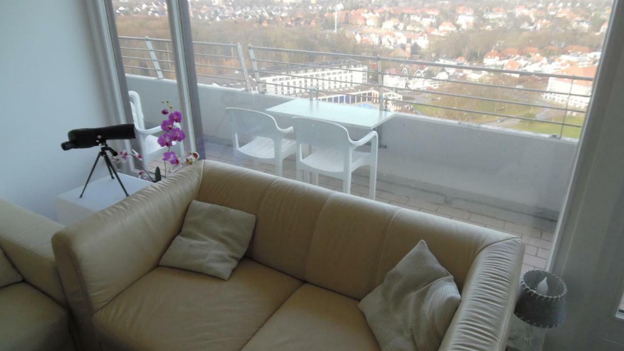 Luxussuite 1a Meerblick, Maritim Residenz, 22er Stock, Modernes Styling, Am Lübeck