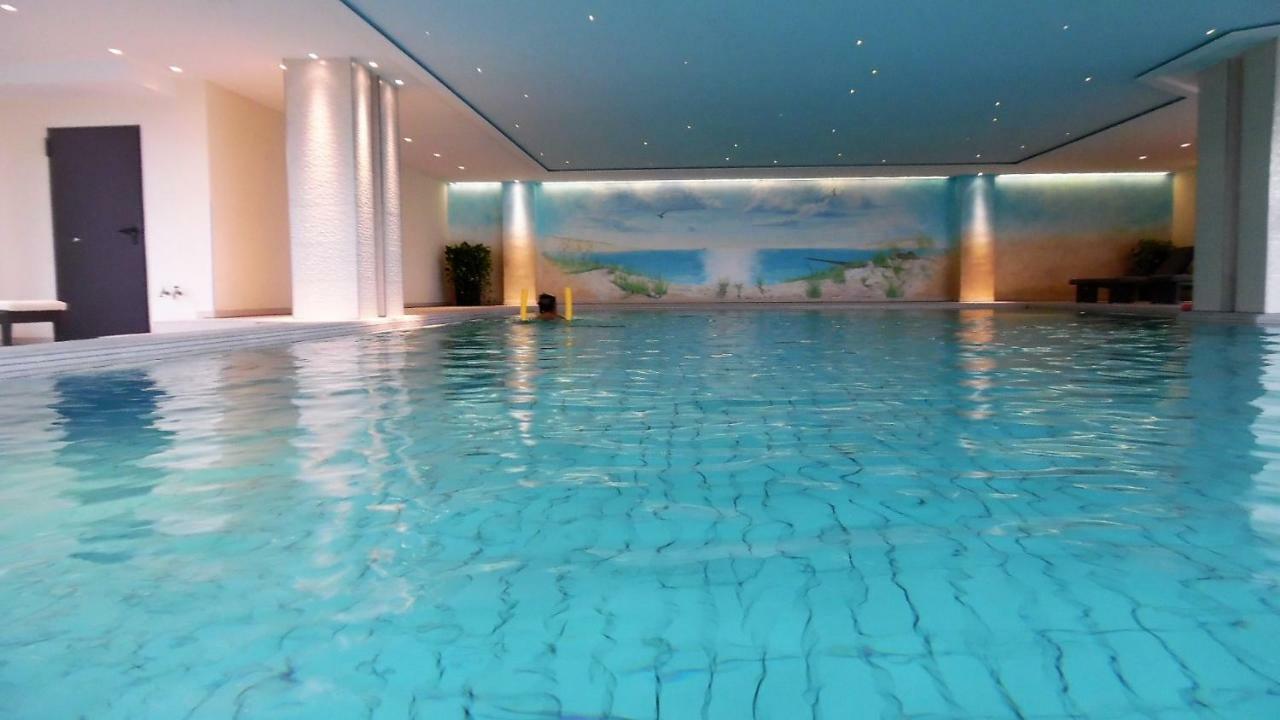 Luxussuite 1a Meerblick, Maritim Residenz, 22er Stock, Modernes Styling, Am Apartment Lübeck