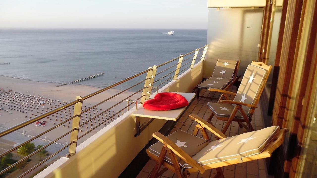 Apartment Luxussuite 1a Meerblick, Maritim Residenz, 22er Stock, Modernes Styling, Am *