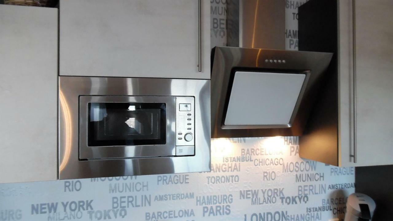 Luxussuite 1a Meerblick, Maritim Residenz, 22er Stock, Modernes Styling, Am Apartment
